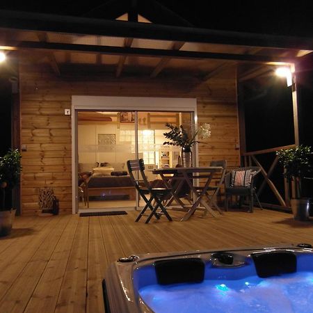 Marosenia Ttiki - Cabanes Et Spa Ascain Bagian luar foto