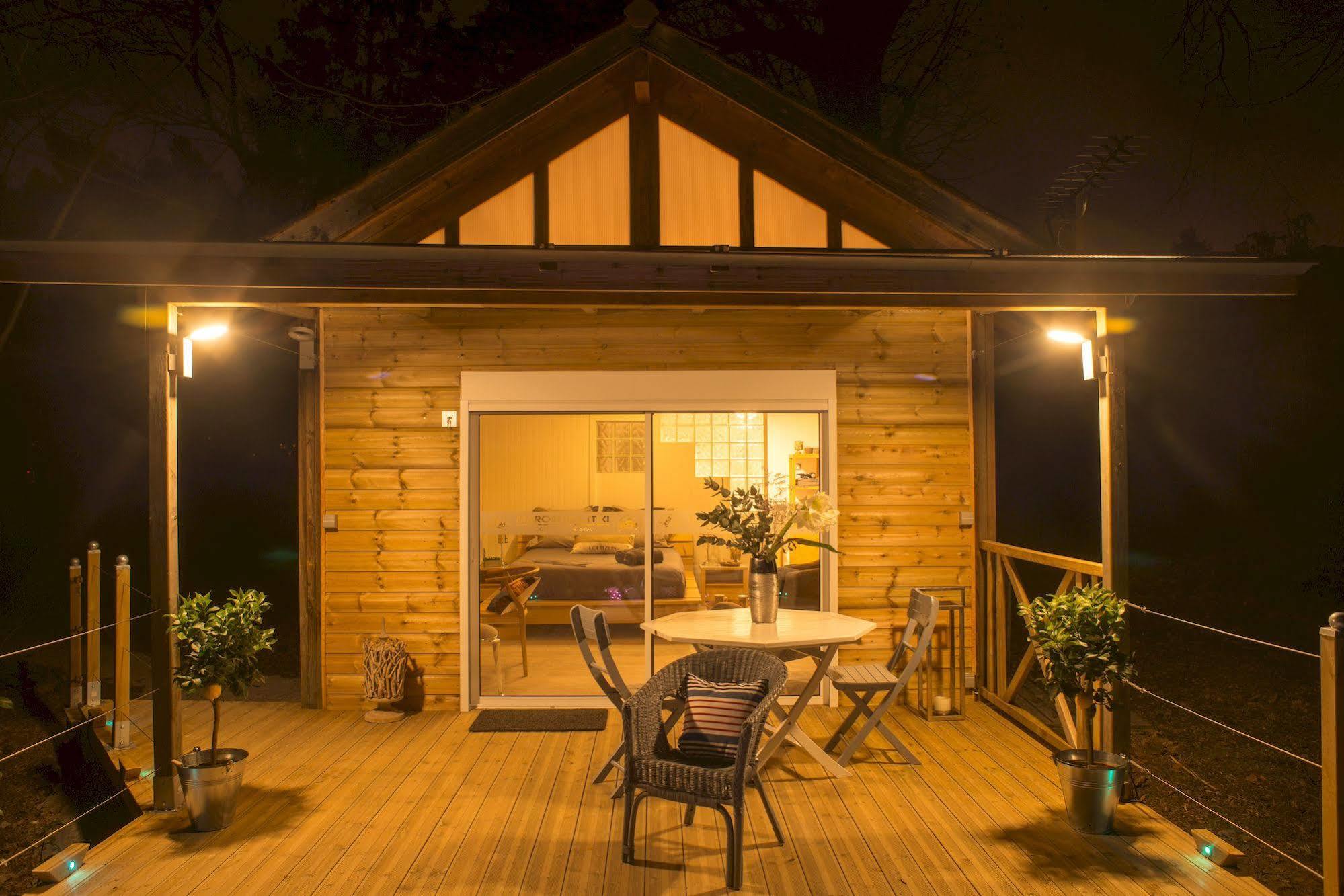 Marosenia Ttiki - Cabanes Et Spa Ascain Bagian luar foto